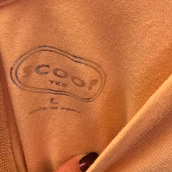 Deep V-Neck 3/4 Sleeve Scoop T-shirt - Picture 4 of 6